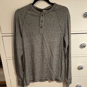 Men’s Faherty henley